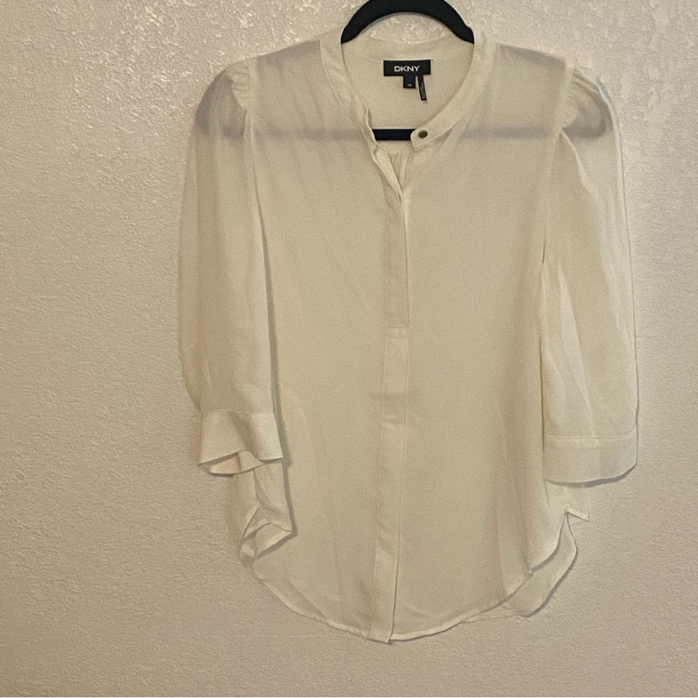 🌸DKNY dress shirt